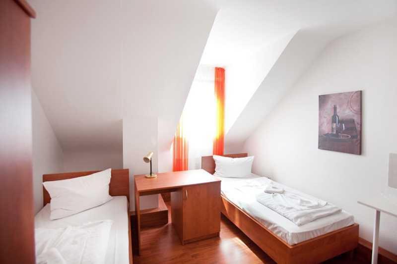 Hotel Jasmin Pforzheim Szoba fotó